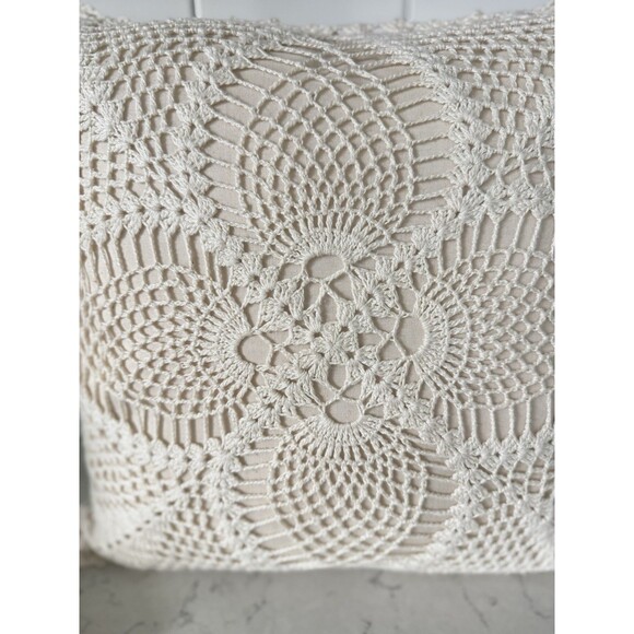 Vintage Floral Hand Crochet Lace Cushion Cover Pillowcase For  Sofa Bed 14"x14" - Picture 2 of 6